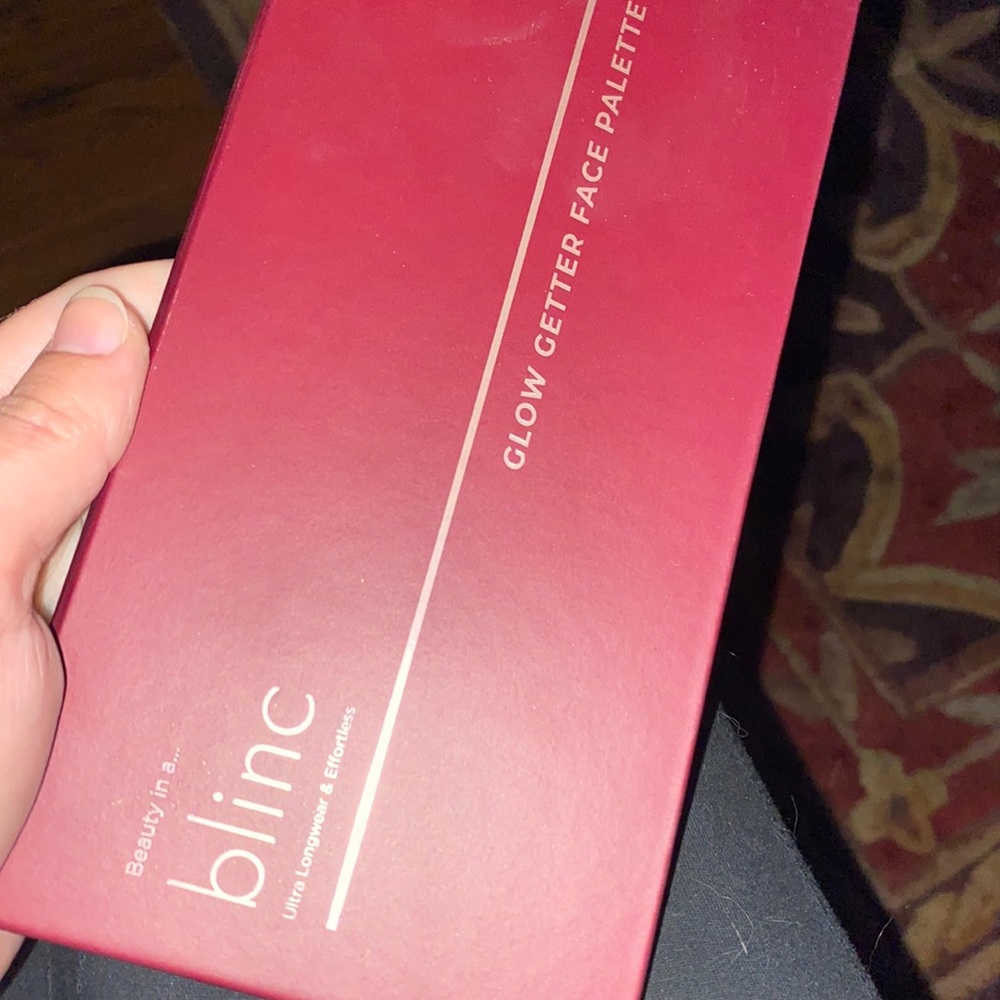 Blinc glow getter face palette